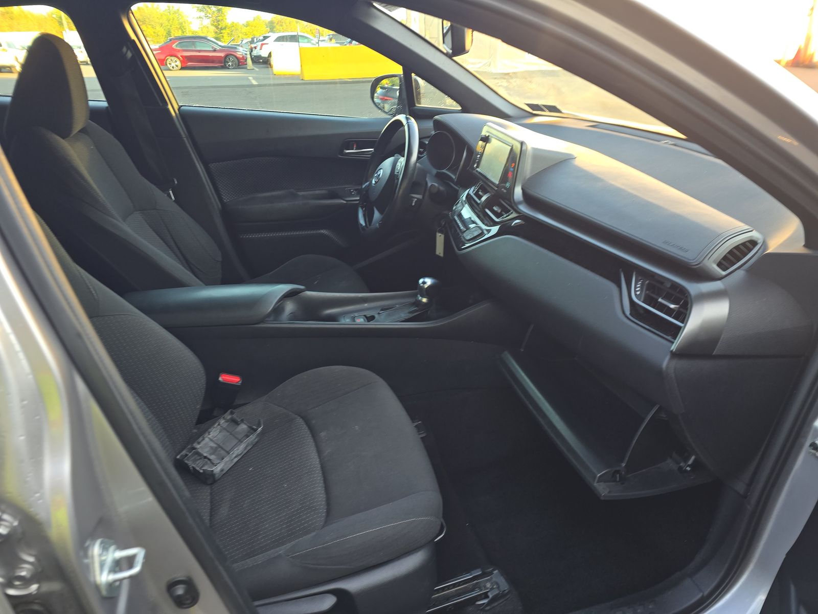 2018 Toyota C-HR XLE FWD