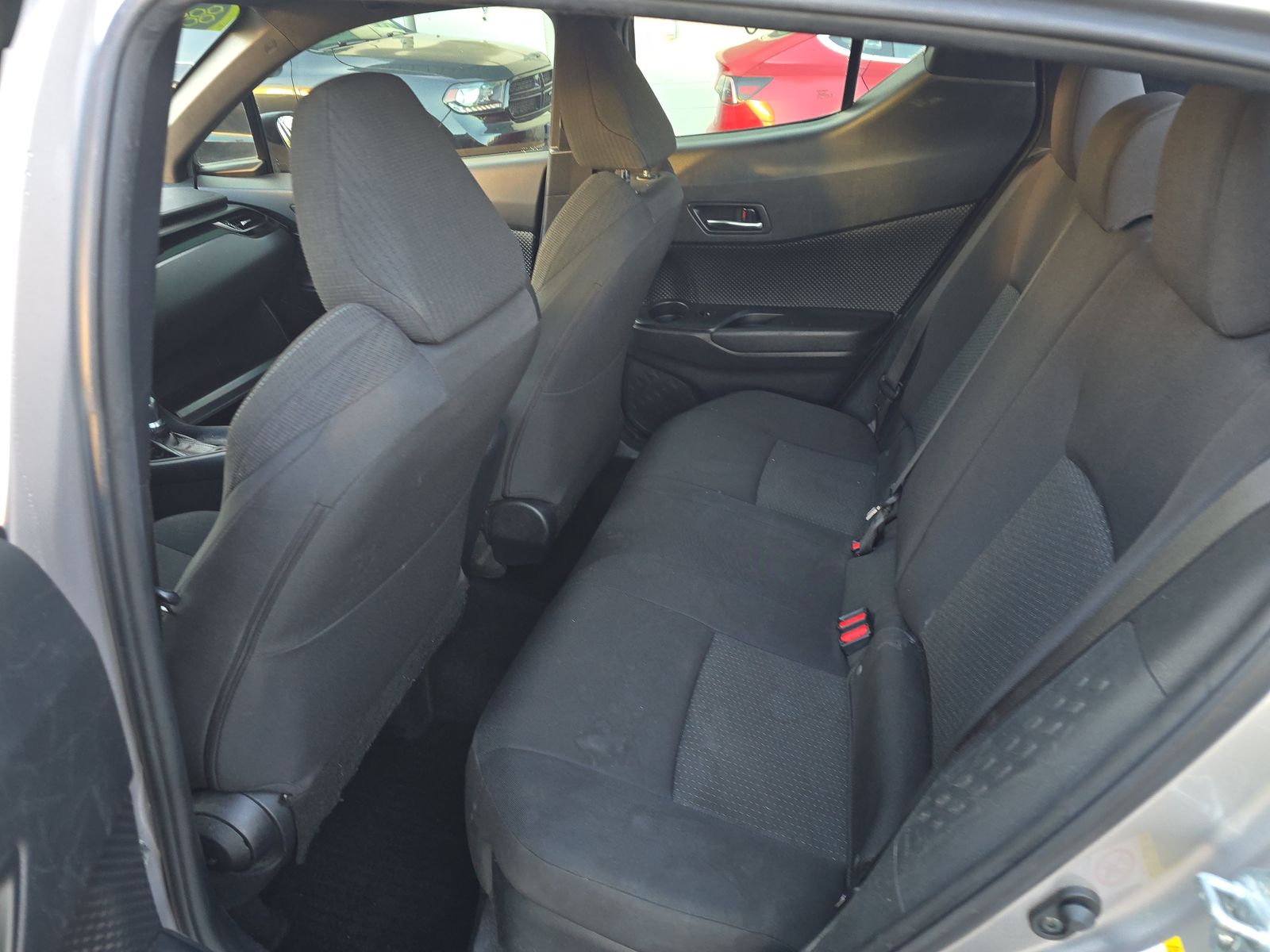 2018 Toyota C-HR XLE FWD