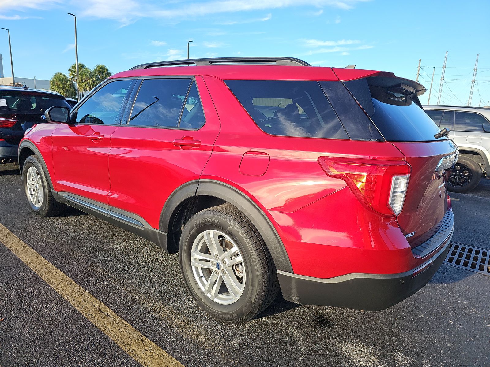 2022 Ford Explorer XLT FWD