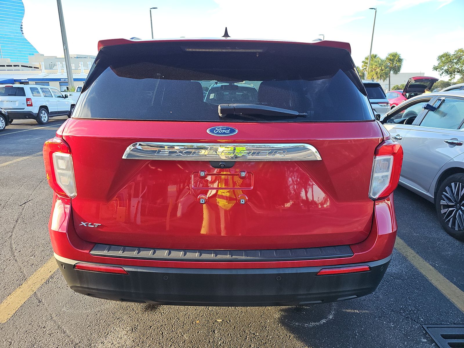 2022 Ford Explorer XLT FWD