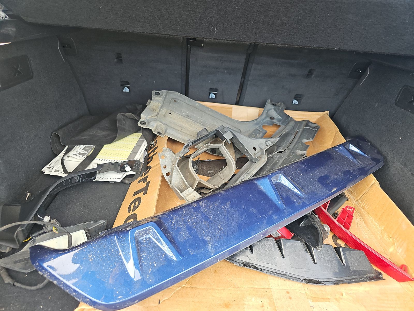 2023 BMW X6 xDrive40i AWD