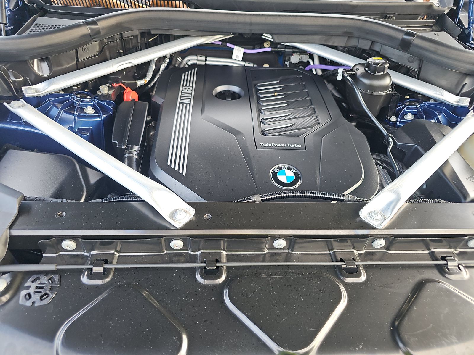 2023 BMW X6 xDrive40i AWD