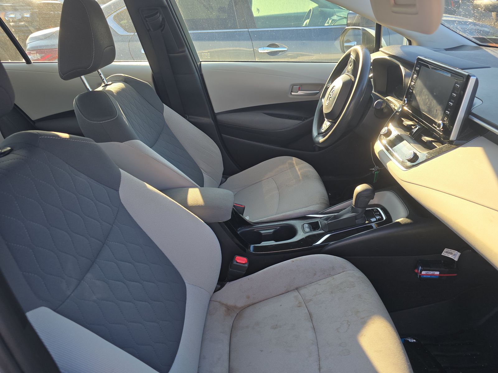 2021 Toyota Corolla Hybrid LE FWD