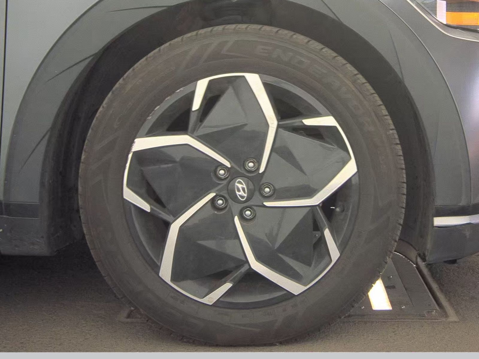 2022 Hyundai IONIQ 5 SEL AWD