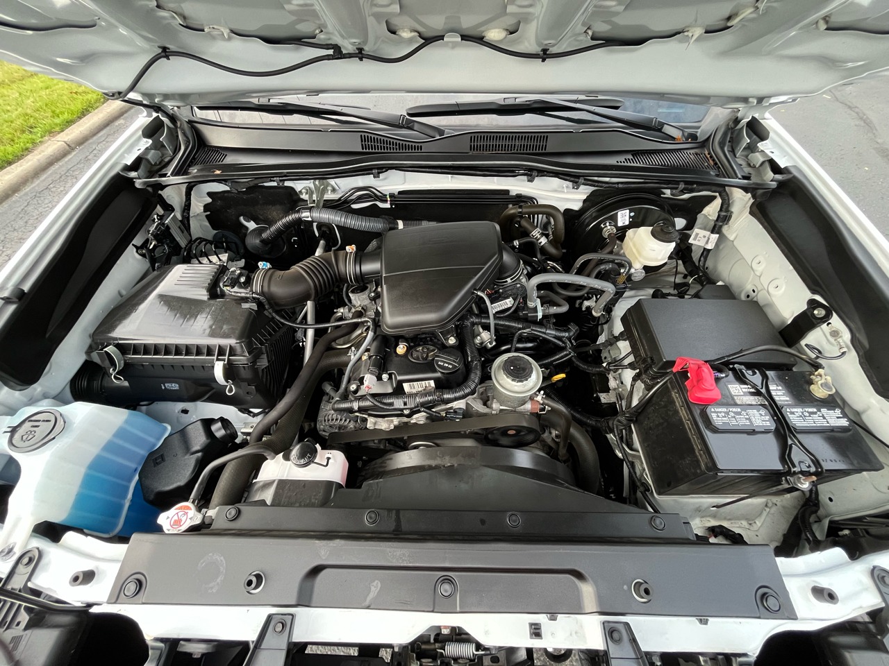 2023 Toyota Tacoma SR RWD