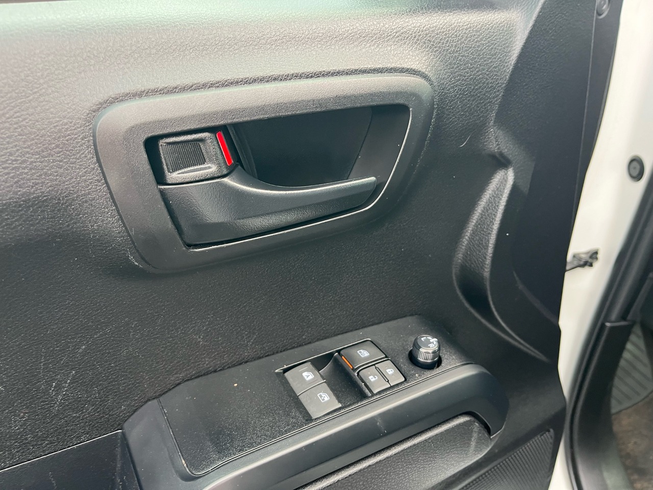 2023 Toyota Tacoma SR RWD