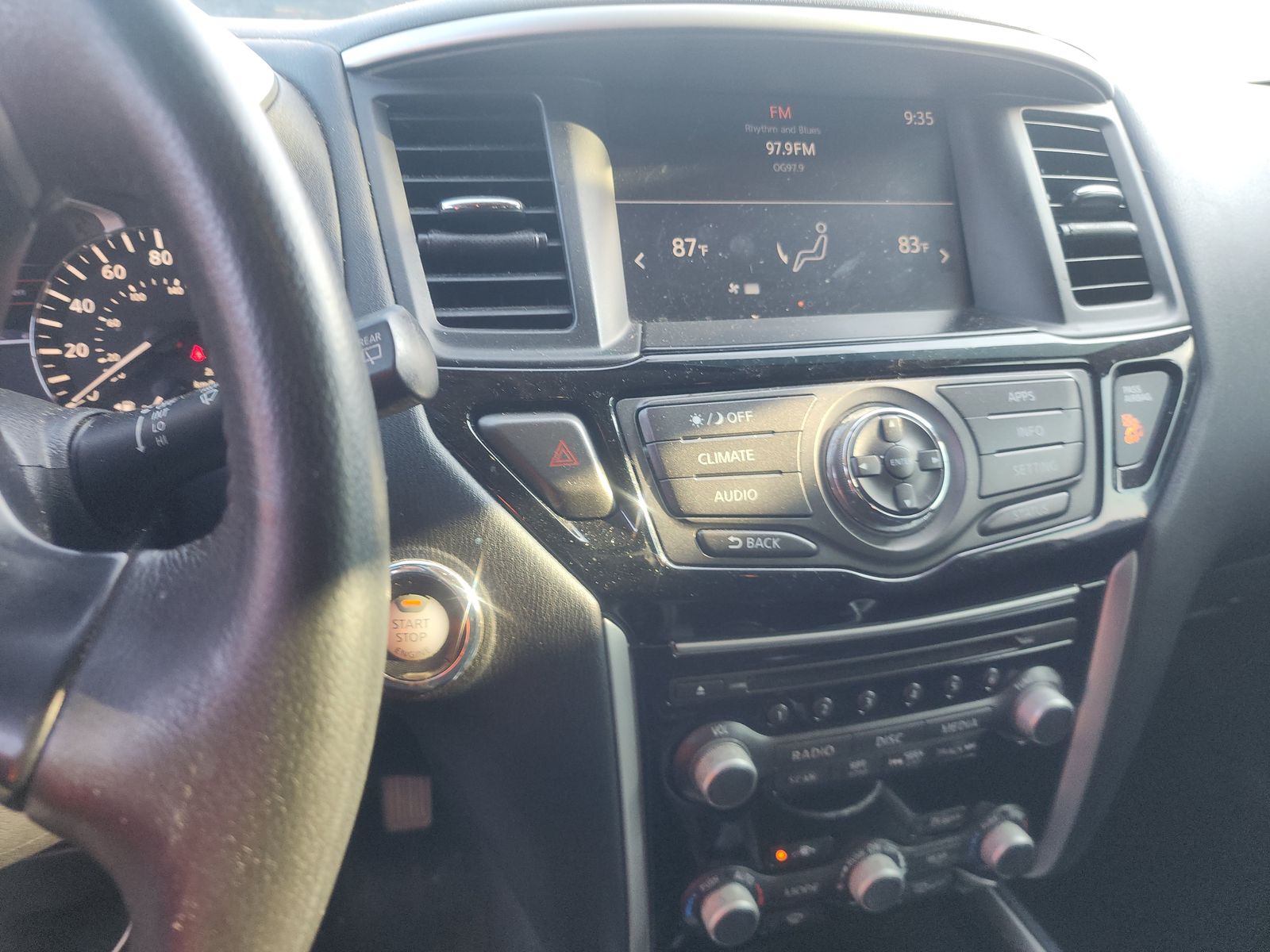 2020 Nissan Pathfinder SV AWD