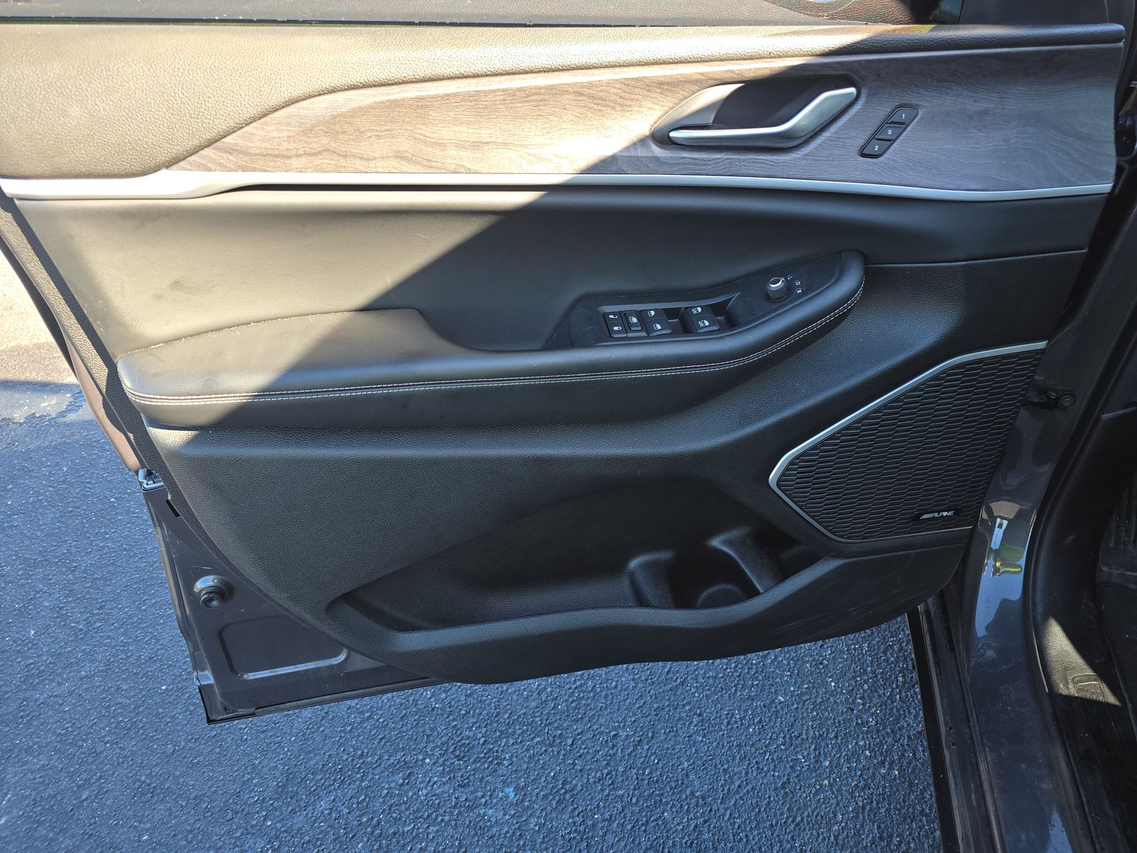 2022 Jeep Grand Cherokee Limited RWD