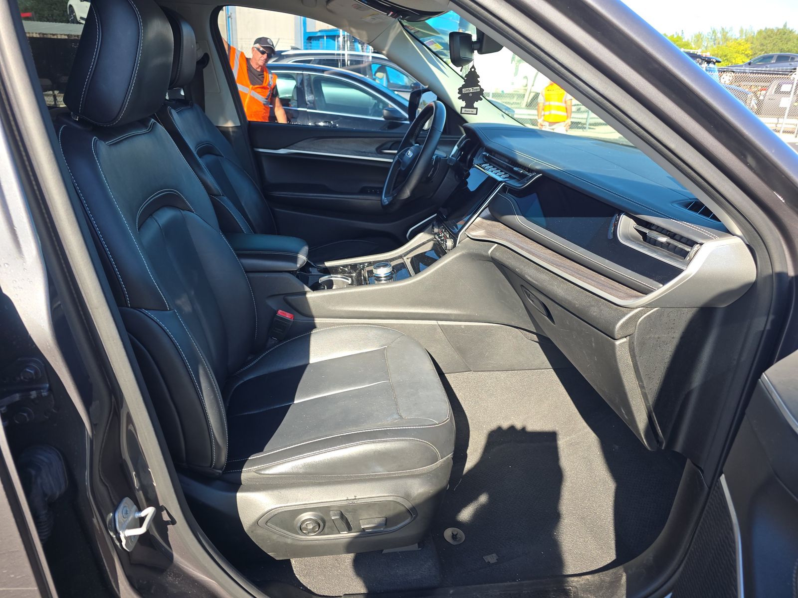 2022 Jeep Grand Cherokee Limited RWD