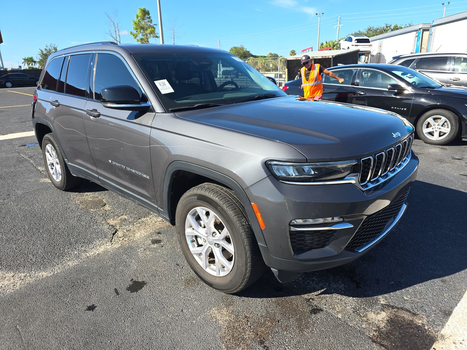 2022 Jeep Grand Cherokee Limited RWD