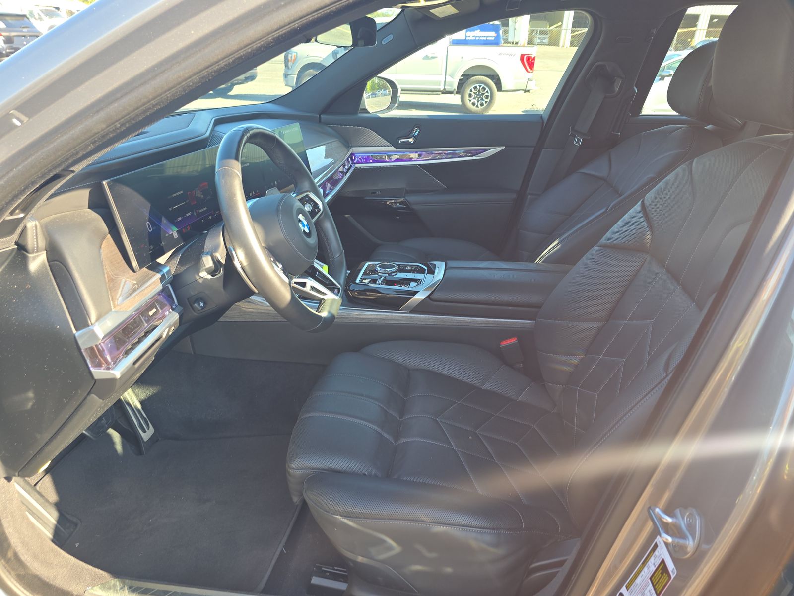 2025 BMW 7 Series 740i xDrive AWD