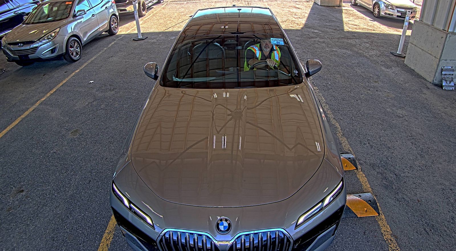 2025 BMW 7 Series 740i xDrive AWD