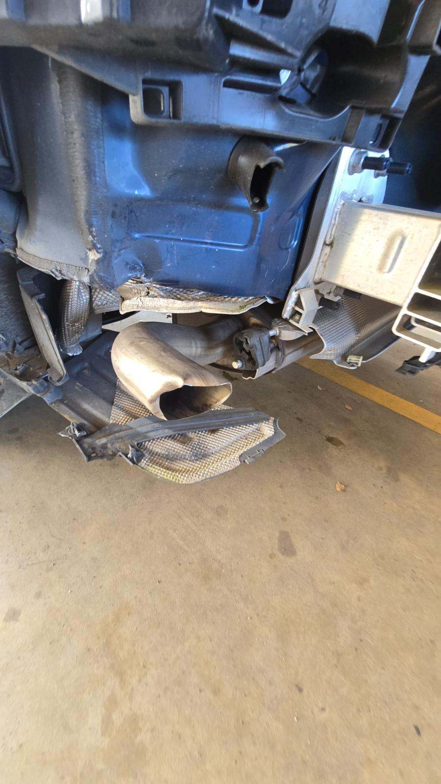 2023 BMW X6 xDrive40i AWD