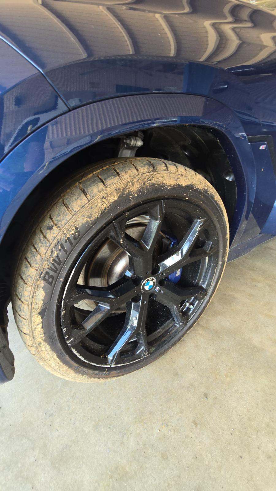 2023 BMW X6 xDrive40i AWD