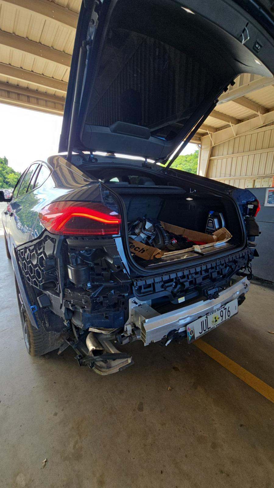 2023 BMW X6 xDrive40i AWD