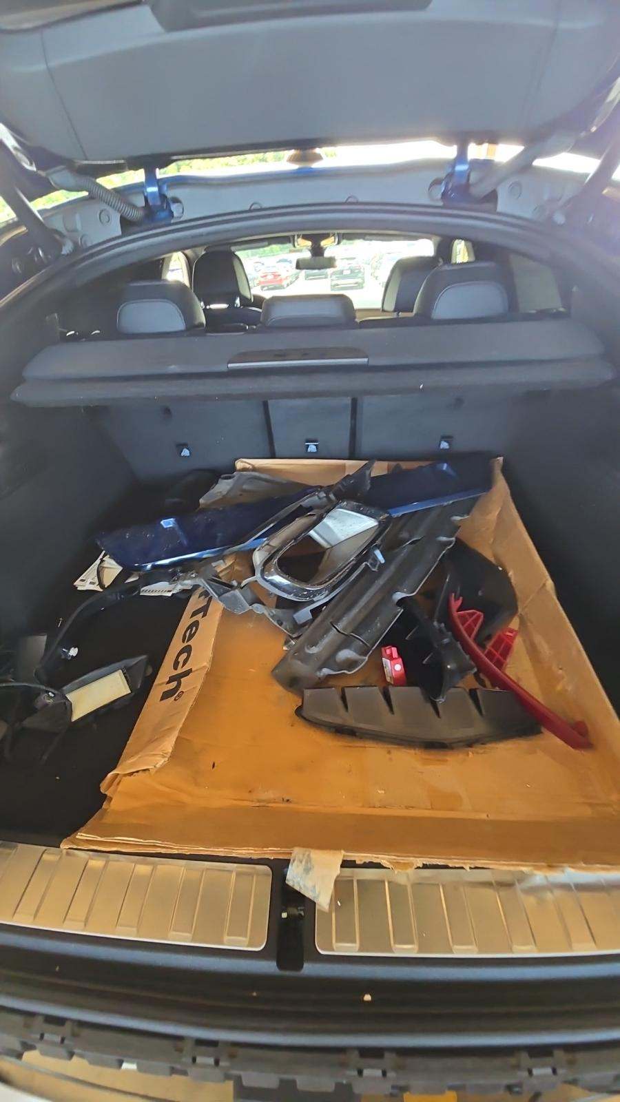 2023 BMW X6 xDrive40i AWD