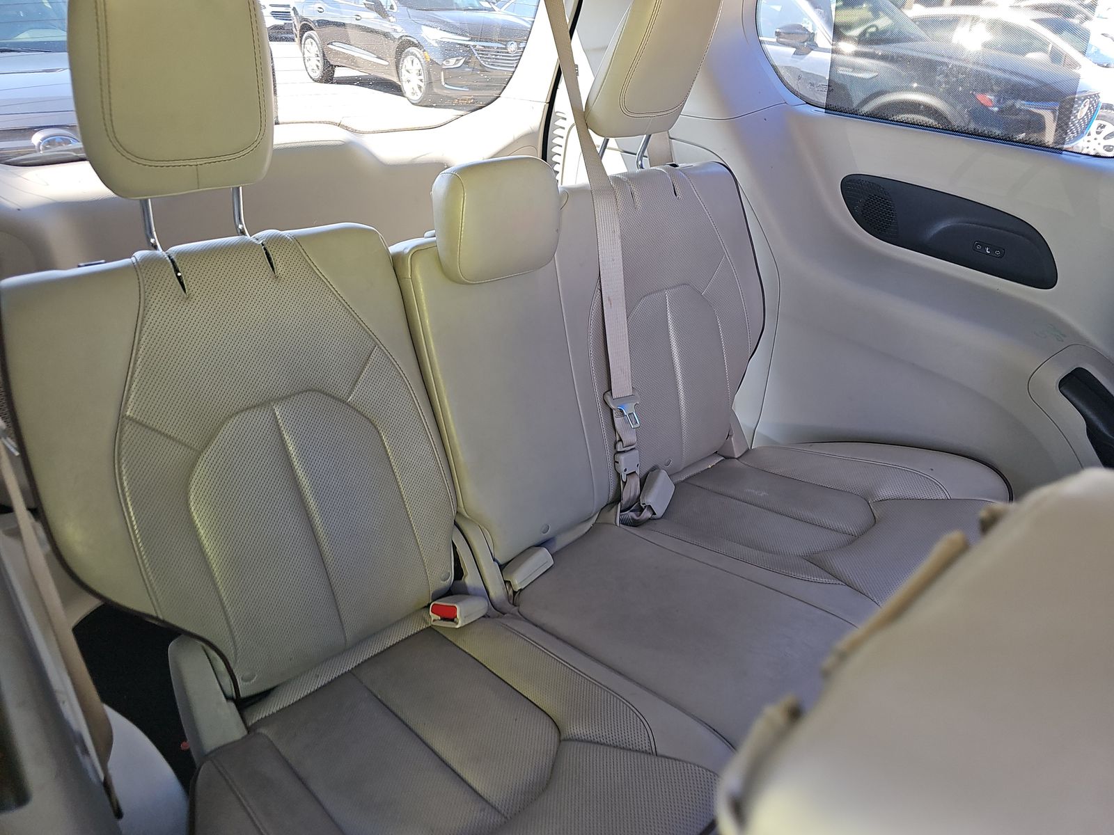 2020 Chrysler Pacifica Limited FWD