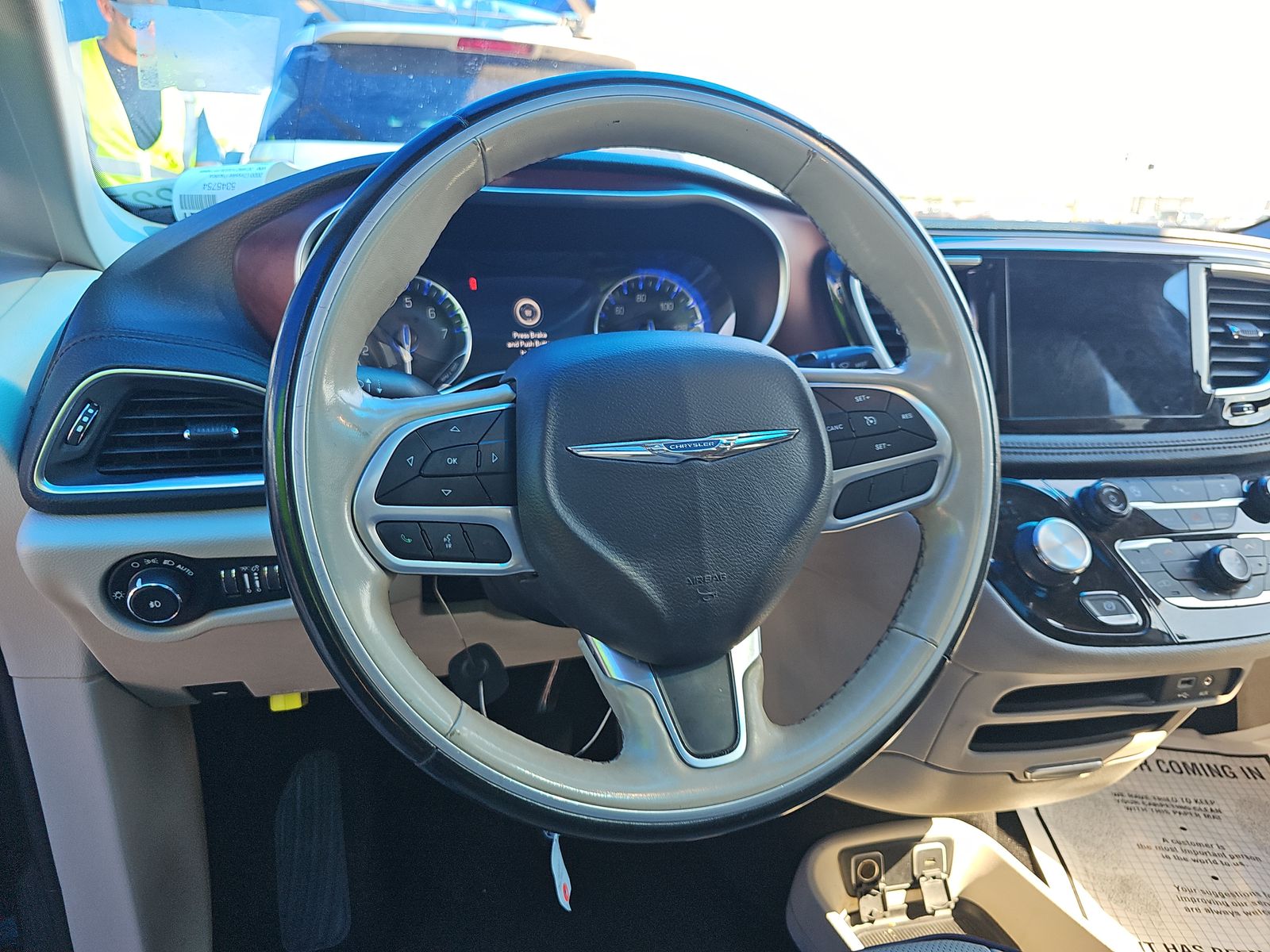 2020 Chrysler Pacifica Limited FWD