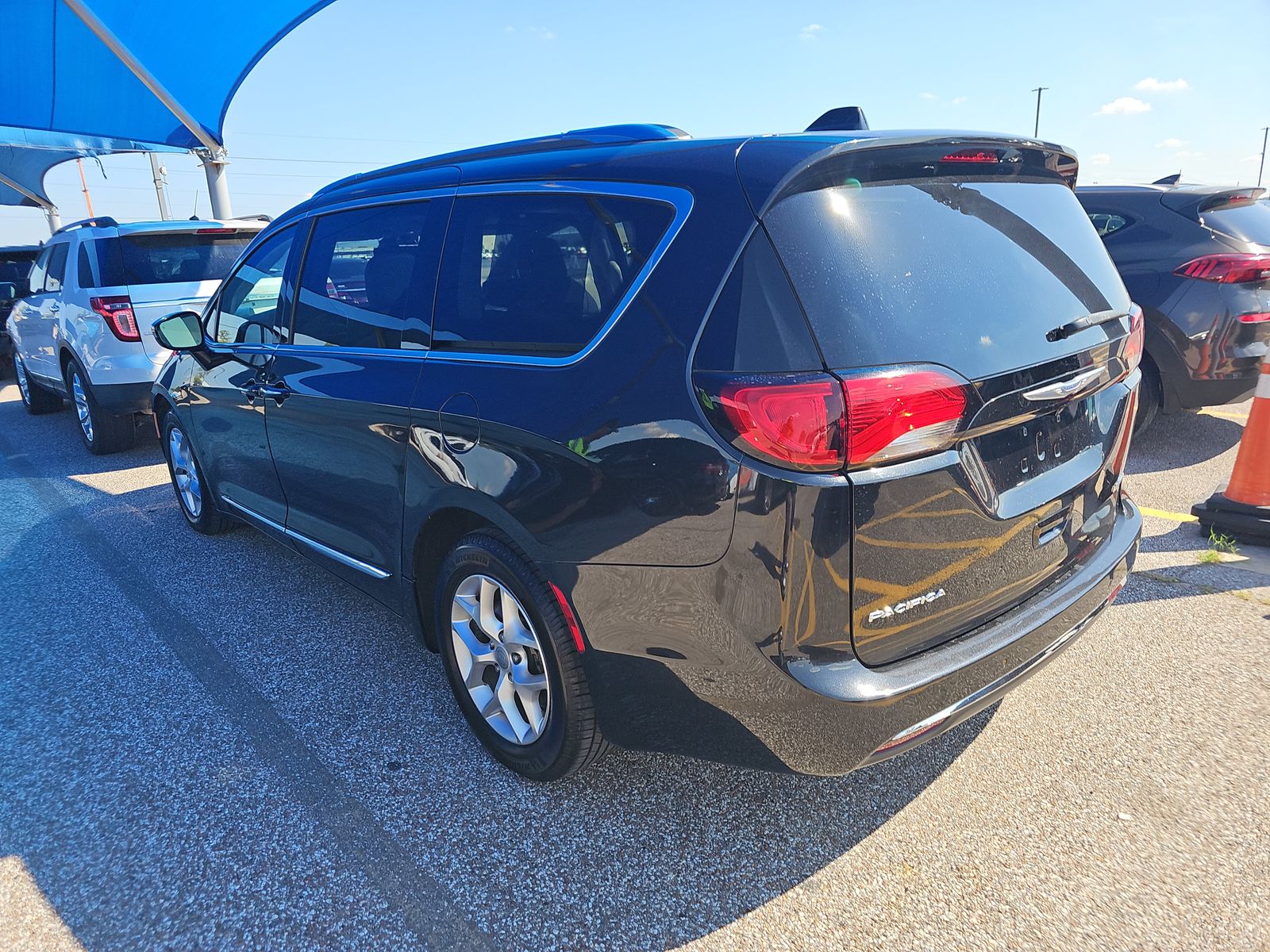 2020 Chrysler Pacifica Limited FWD