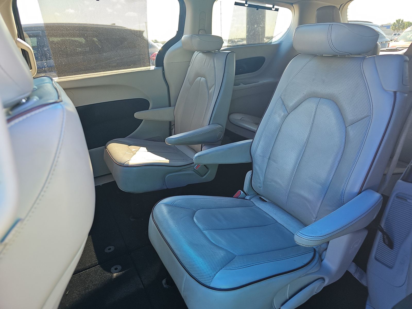 2020 Chrysler Pacifica Limited FWD