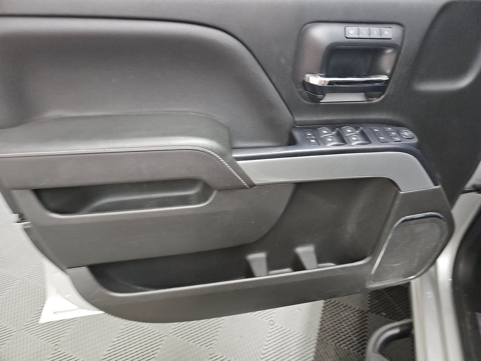 2017 Chevrolet Silverado 1500 LTZ Z71 AWD