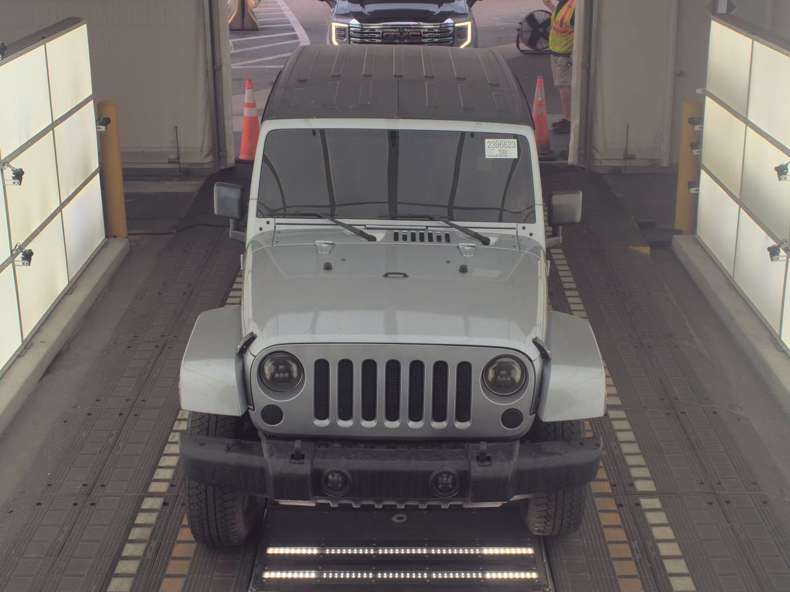 2013 Jeep Wrangler Unlimited Sahara AWD