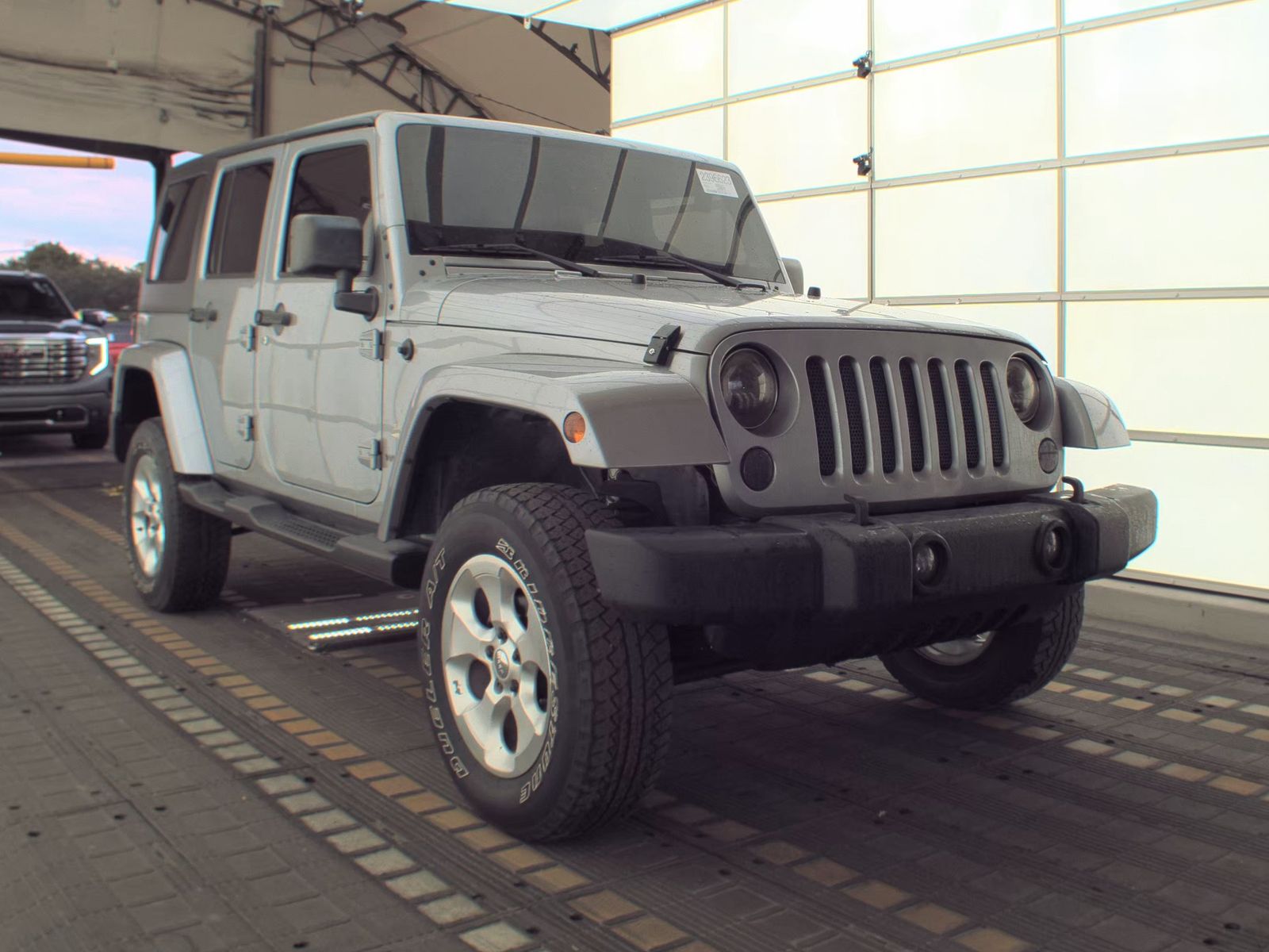 2013 Jeep Wrangler Unlimited Sahara AWD