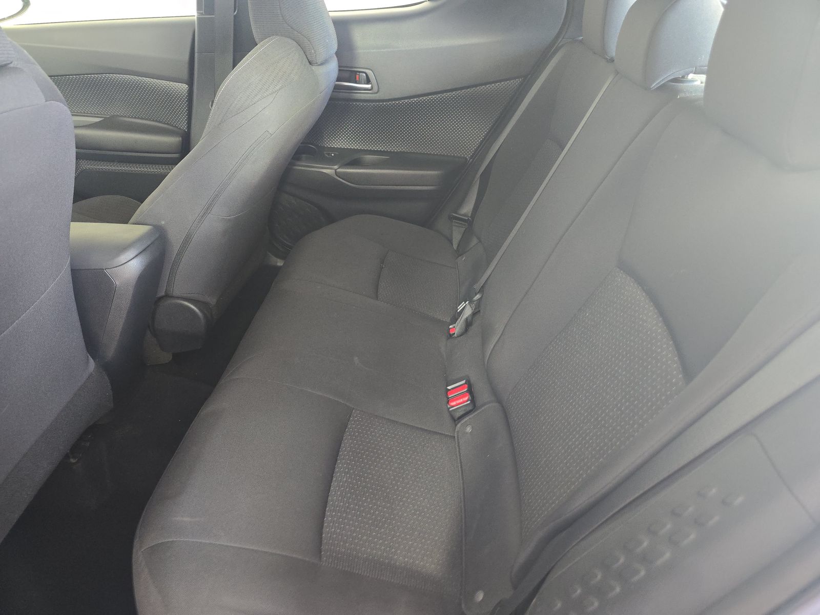 2018 Toyota C-HR XLE FWD