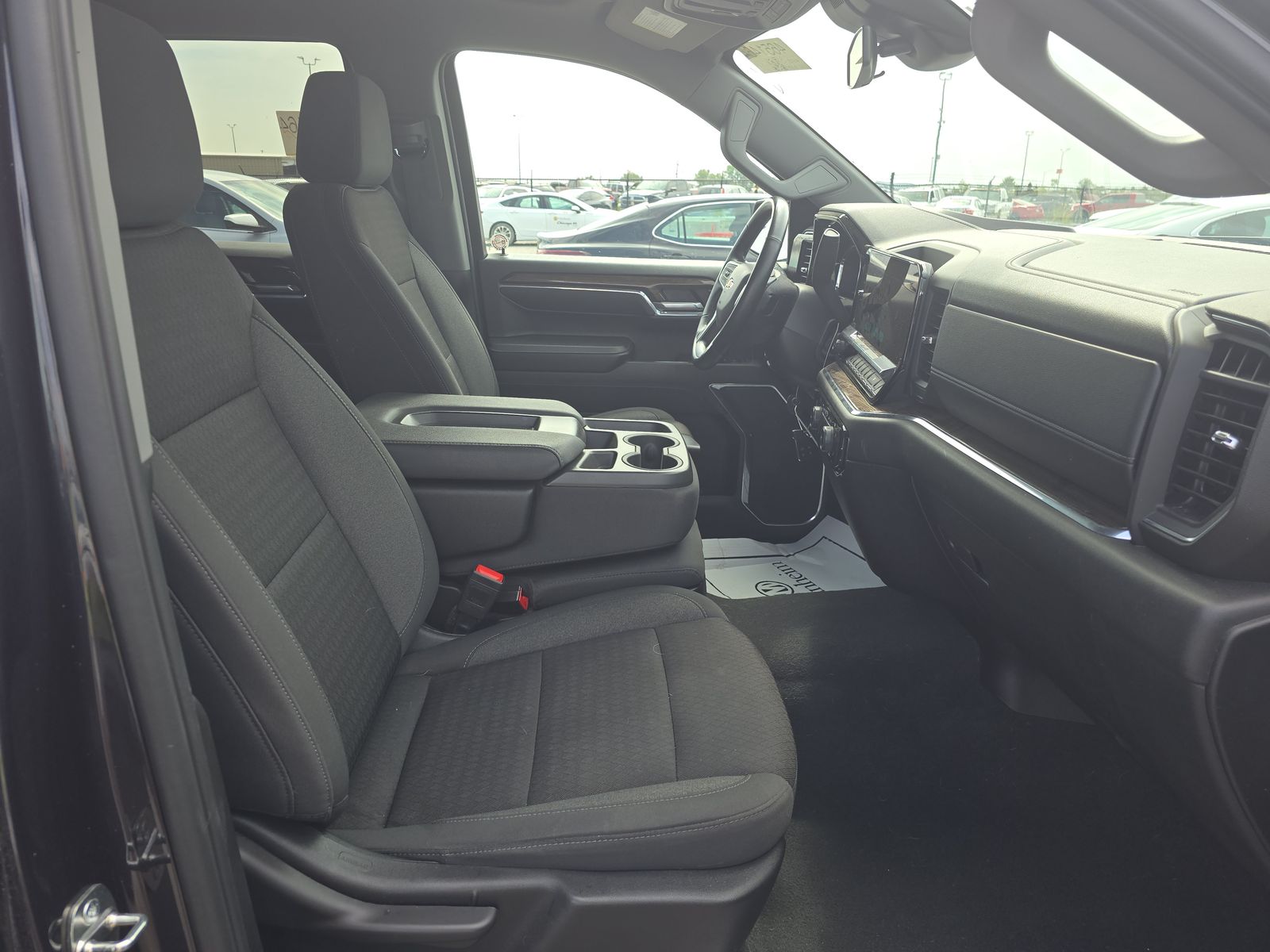 2023 Chevrolet Silverado 1500 LT AWD