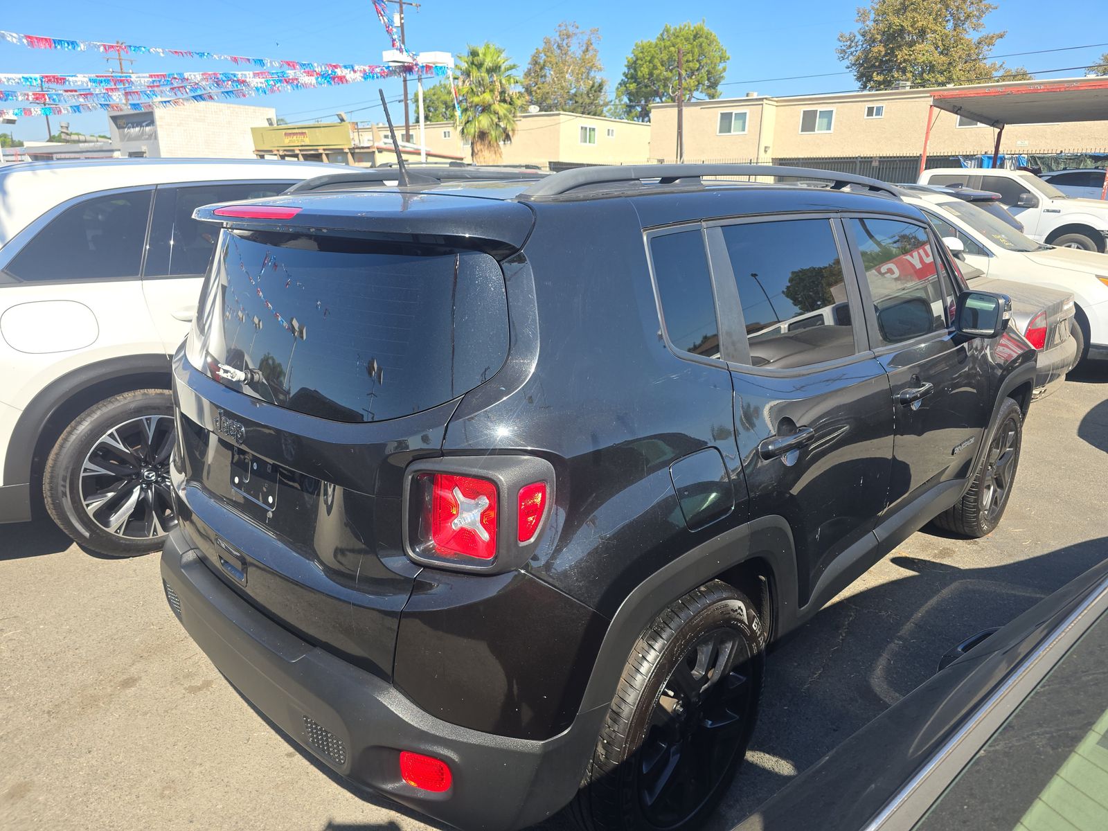 2019 Jeep Renegade Latitude Altitude Edition FWD