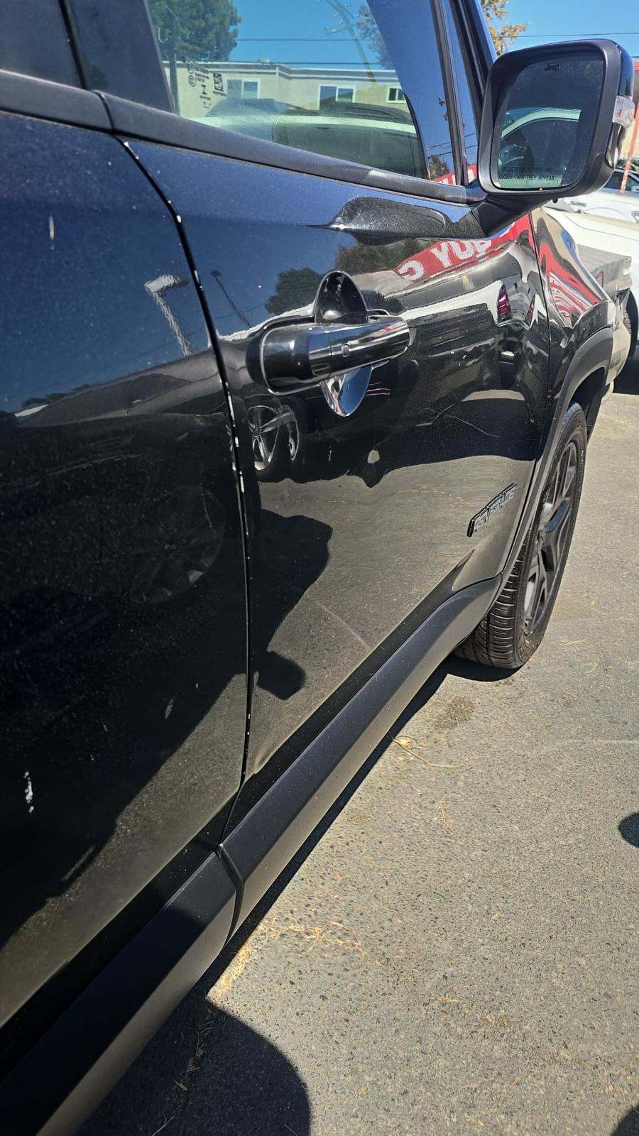 2019 Jeep Renegade Latitude Altitude Edition FWD