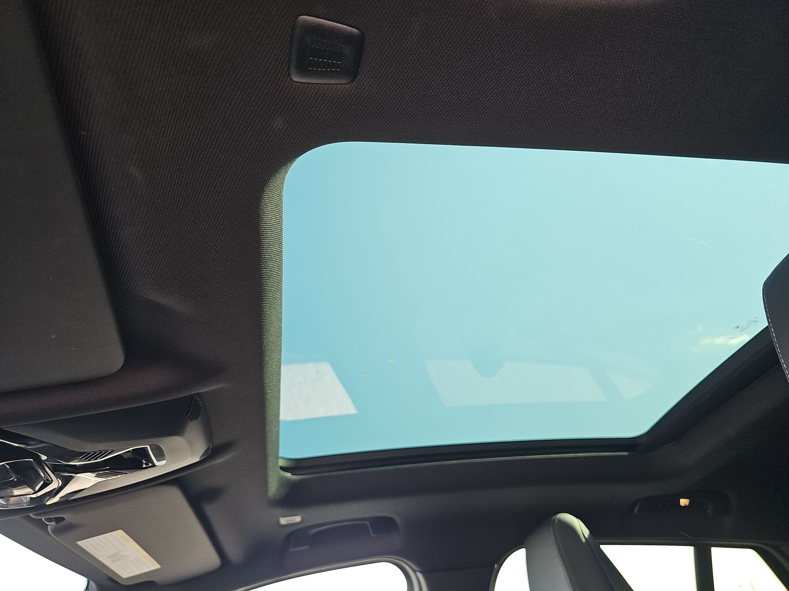 2025 BMW X2 xDrive28i AWD