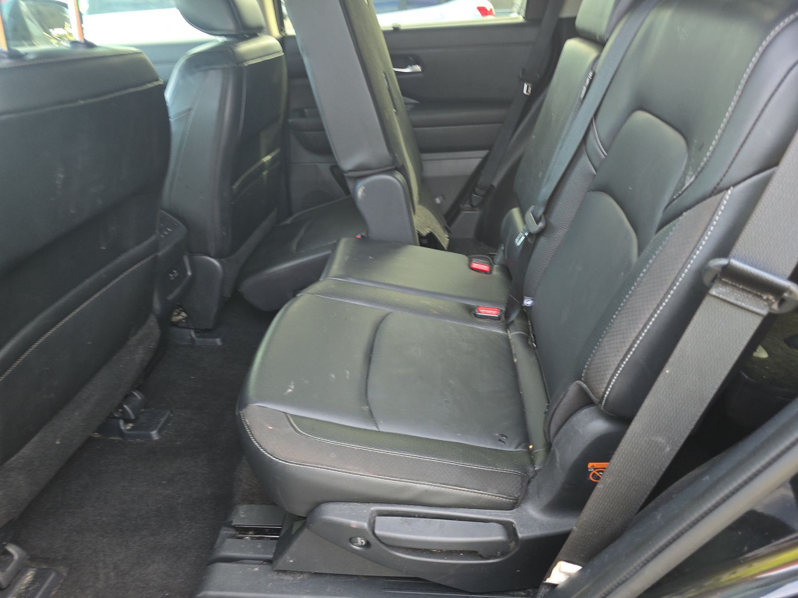 2023 Nissan Pathfinder SL AWD