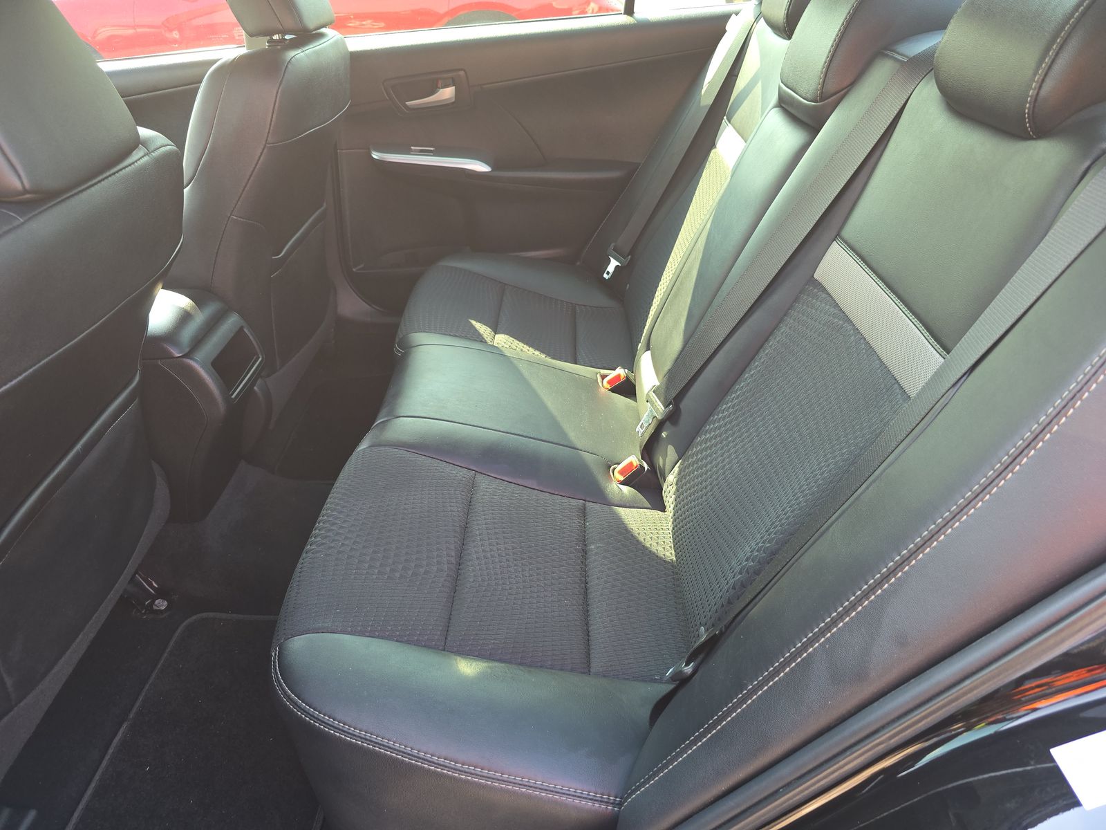 2012 Toyota Camry SE FWD