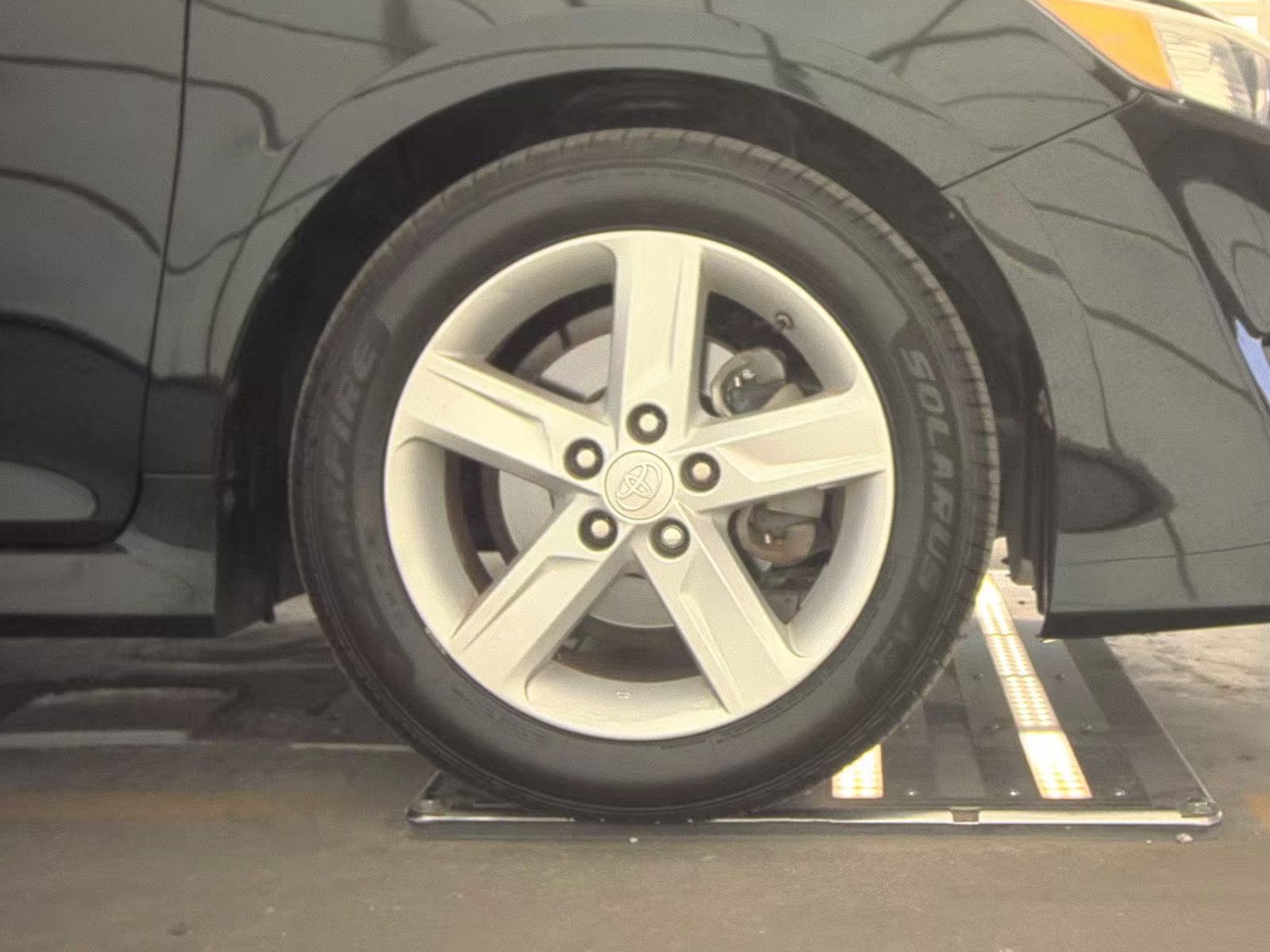 2012 Toyota Camry SE FWD