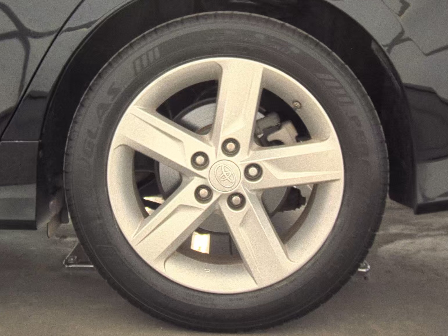 2012 Toyota Camry SE FWD