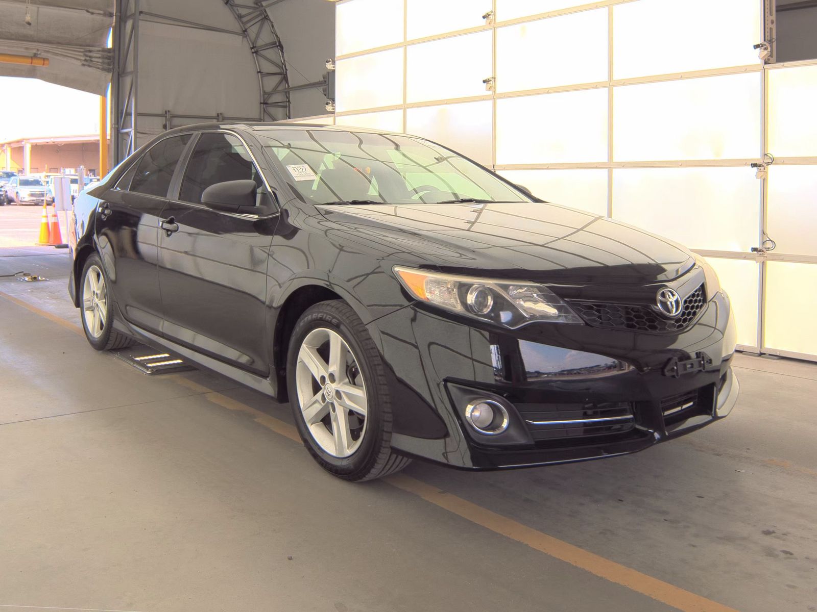 2012 Toyota Camry SE FWD