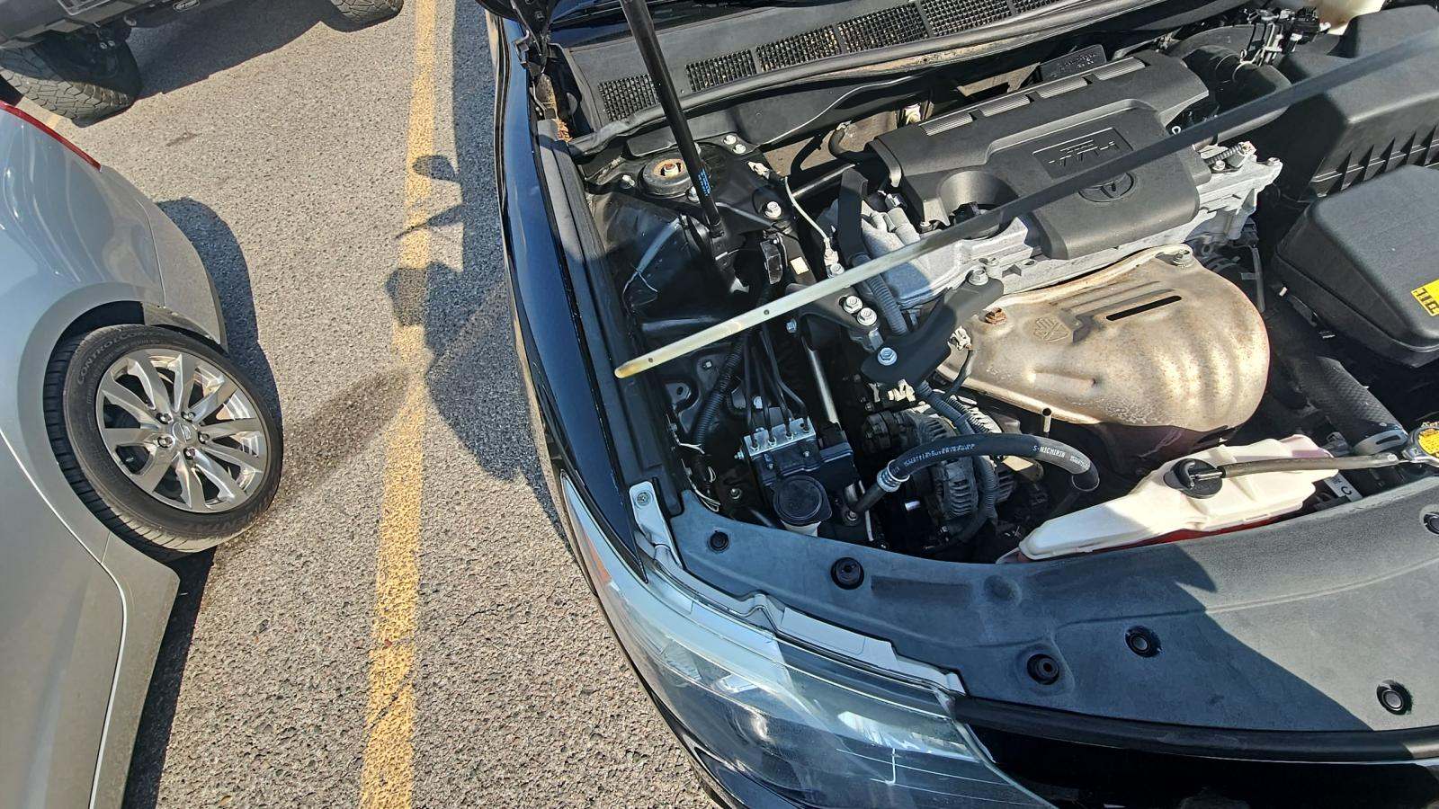 2012 Toyota Camry SE FWD