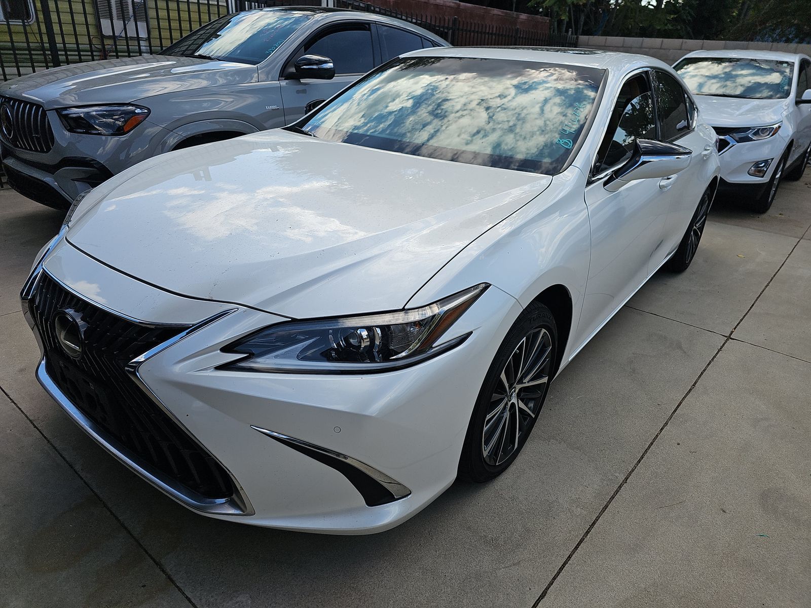 2024 Lexus ES 350