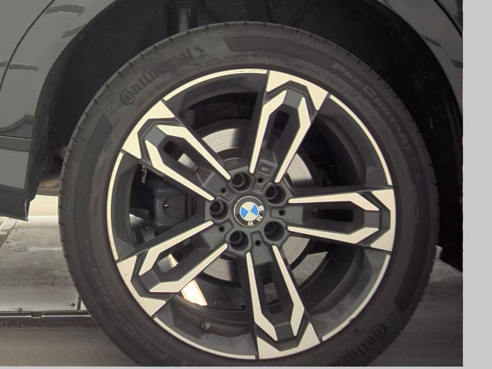 2025 BMW X2 xDrive28i AWD