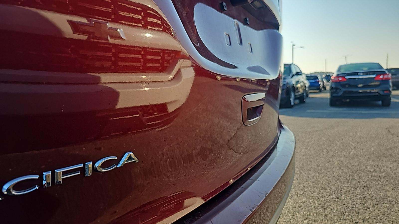 2019 Chrysler Pacifica Touring L FWD