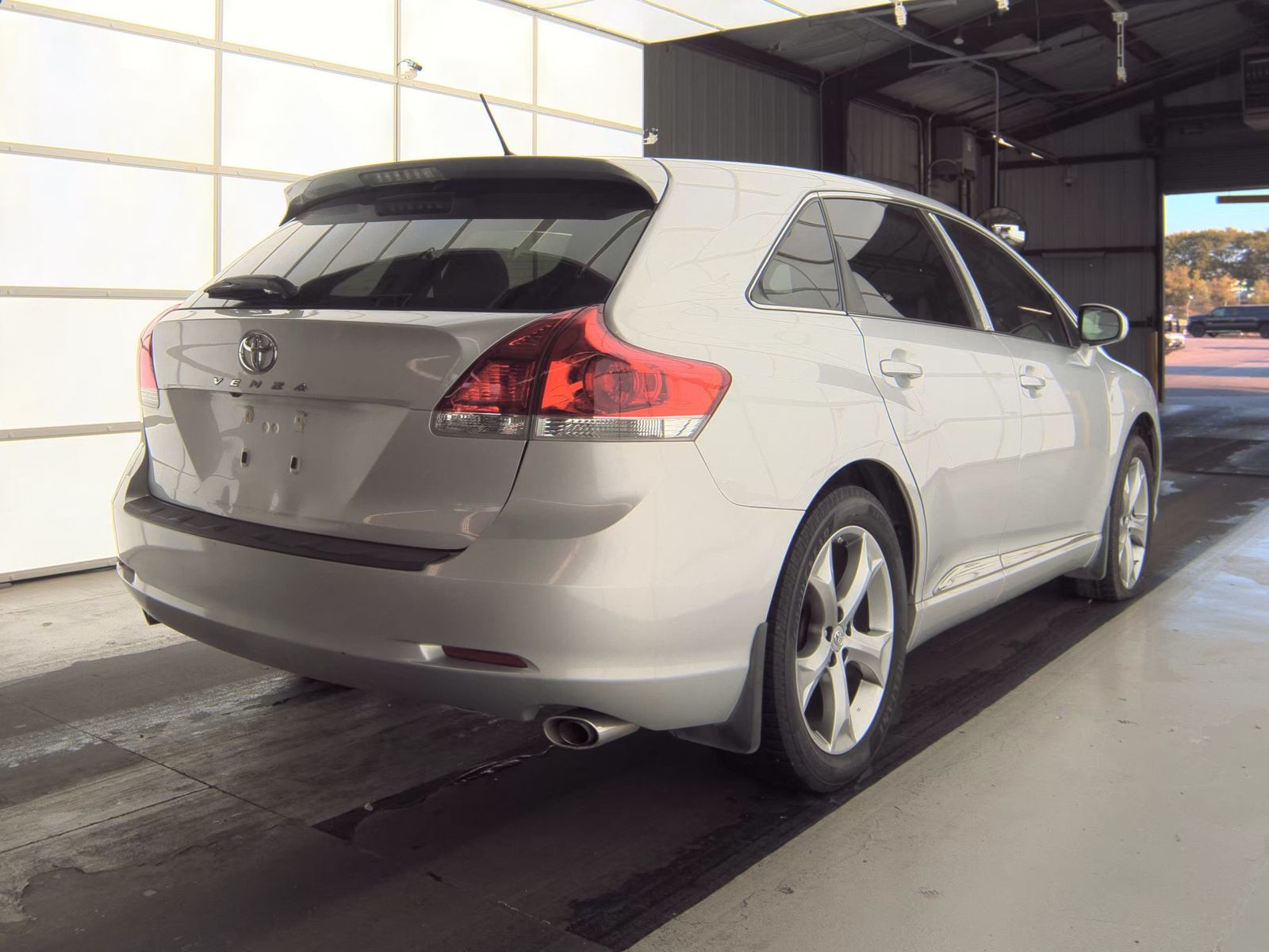 2011 Toyota Venza Base FWD