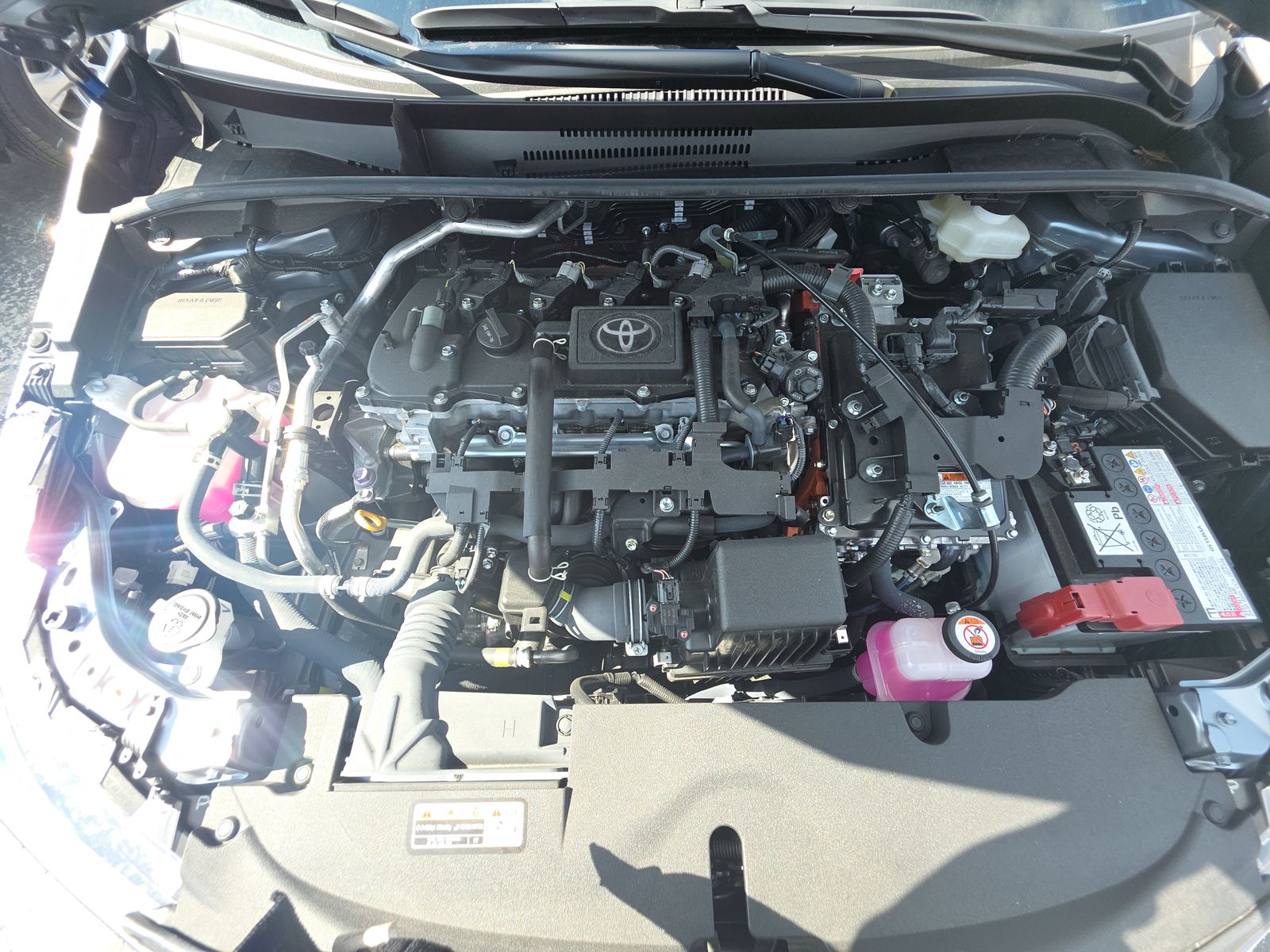 2025 Toyota Corolla Hybrid LE FWD