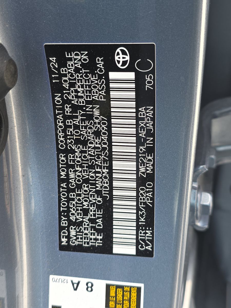 2025 Toyota Corolla Hybrid LE FWD