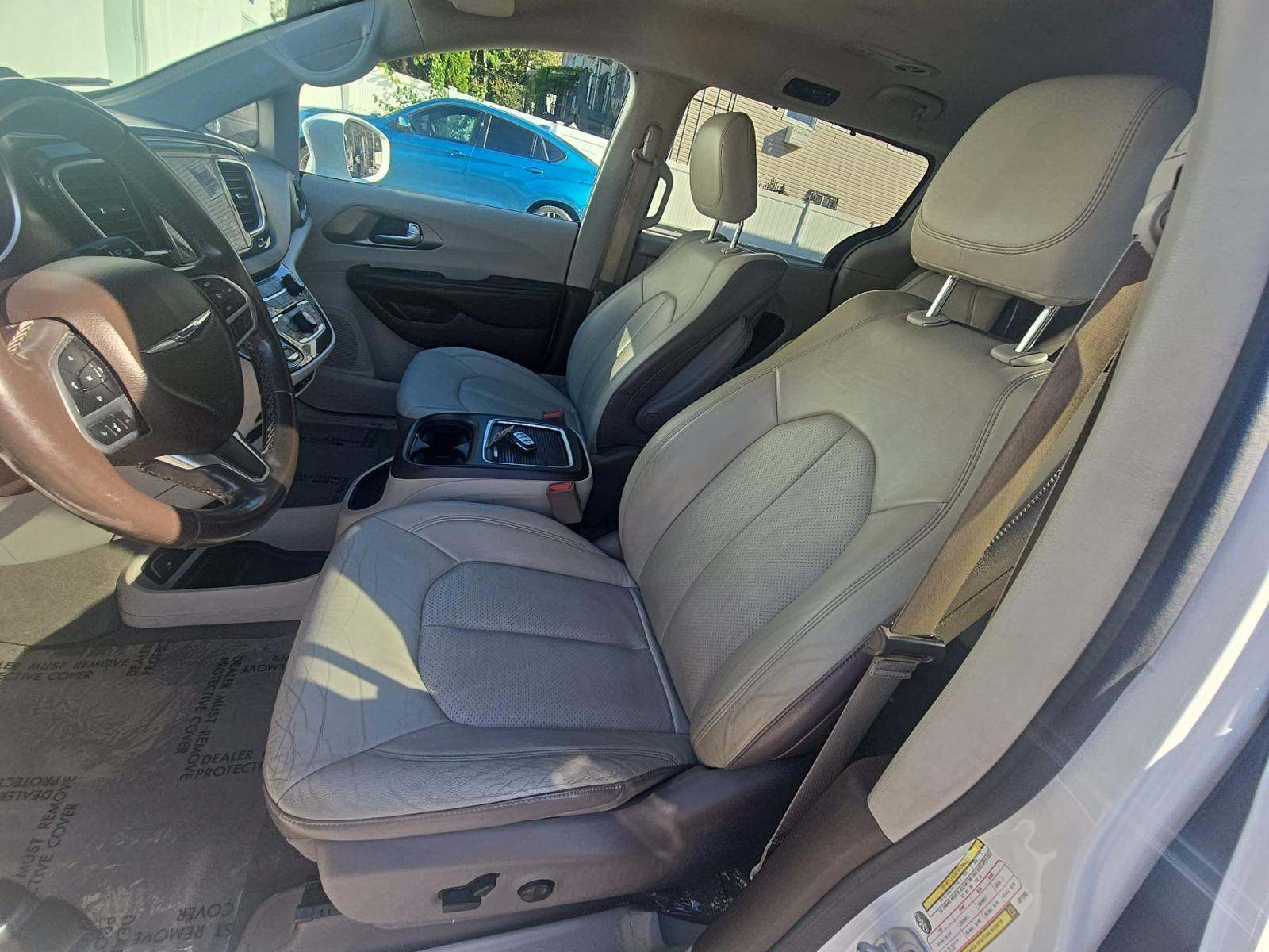 2018 Chrysler Pacifica Touring L Plus FWD