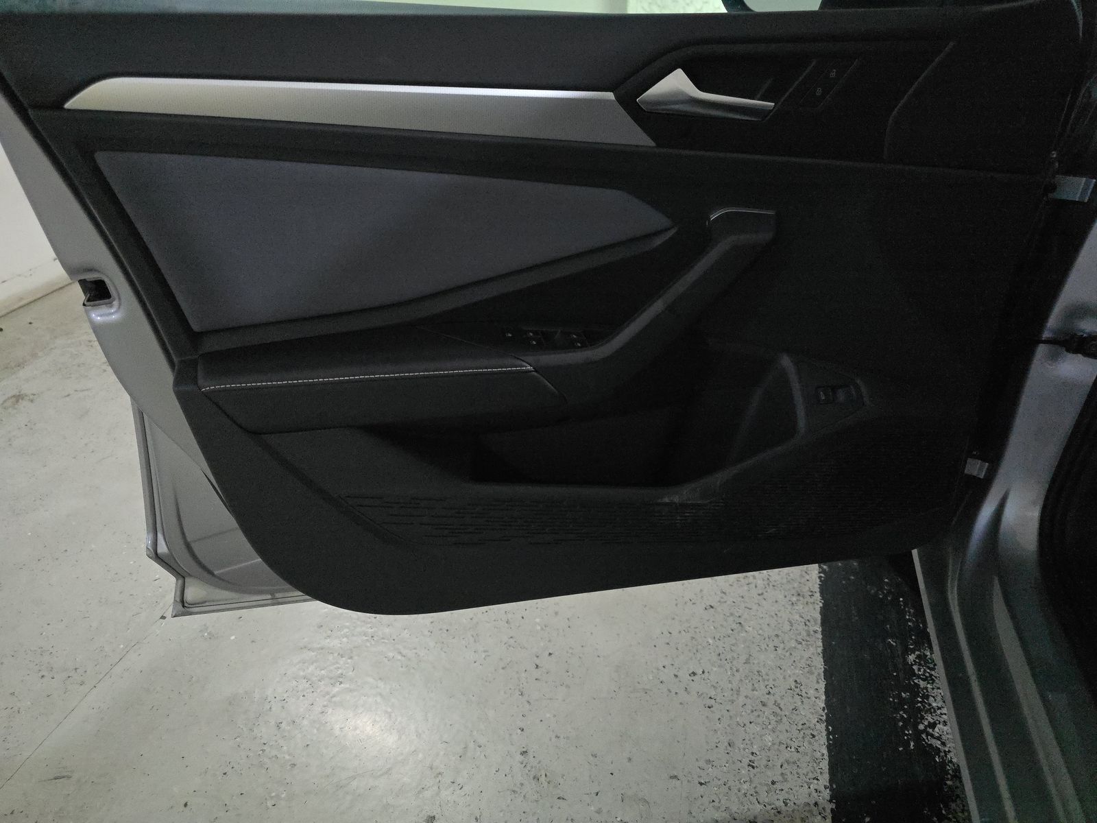 2025 Volkswagen Jetta 1.5T SE FWD