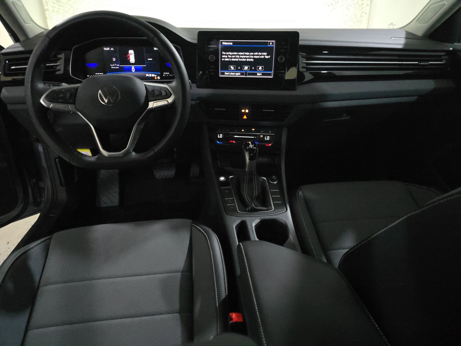 2025 Volkswagen Jetta 1.5T SE FWD