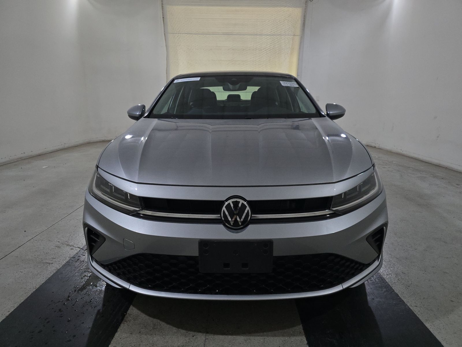 2025 Volkswagen Jetta 1.5T SE FWD