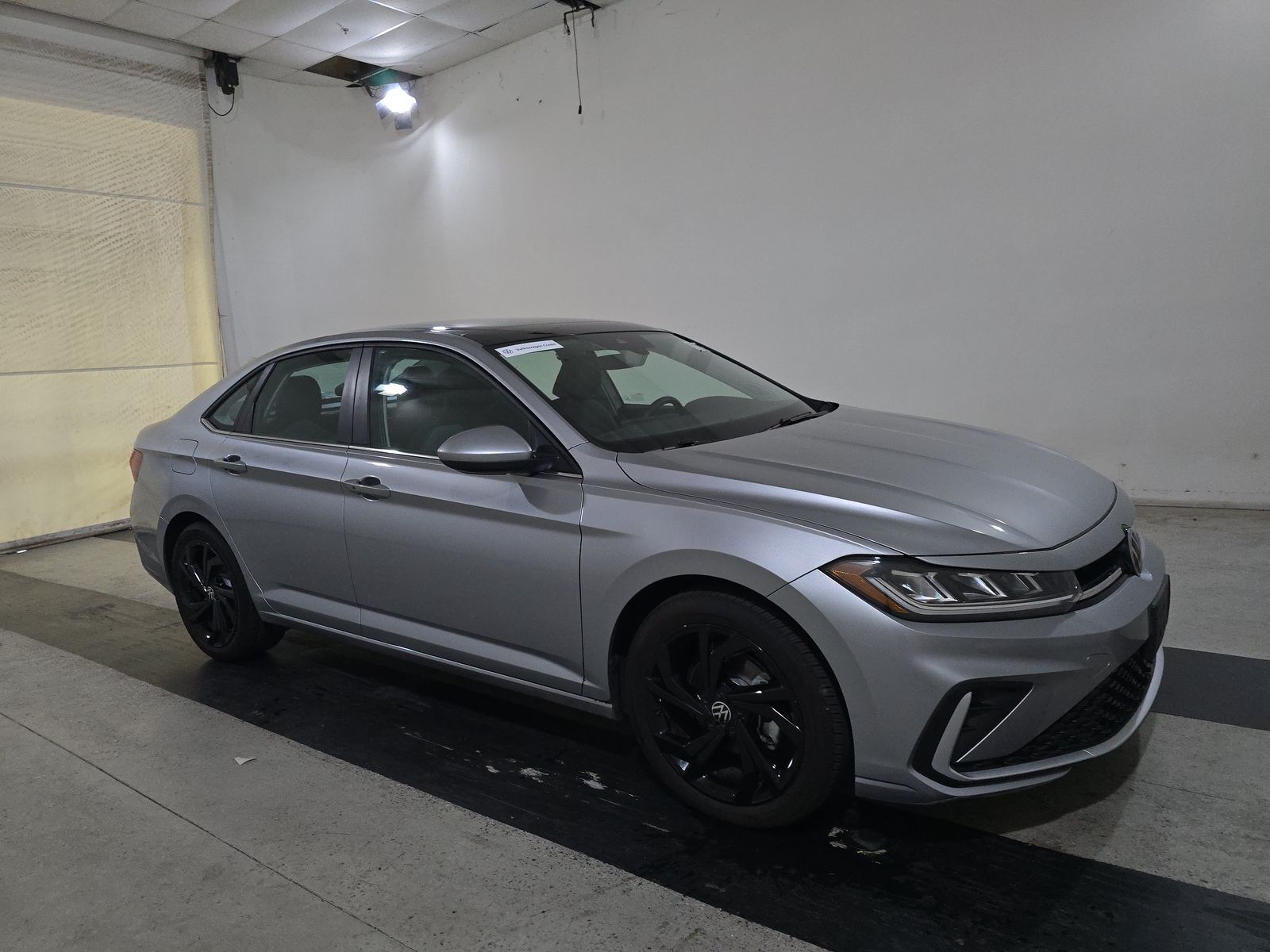 2025 Volkswagen Jetta 1.5T SE FWD