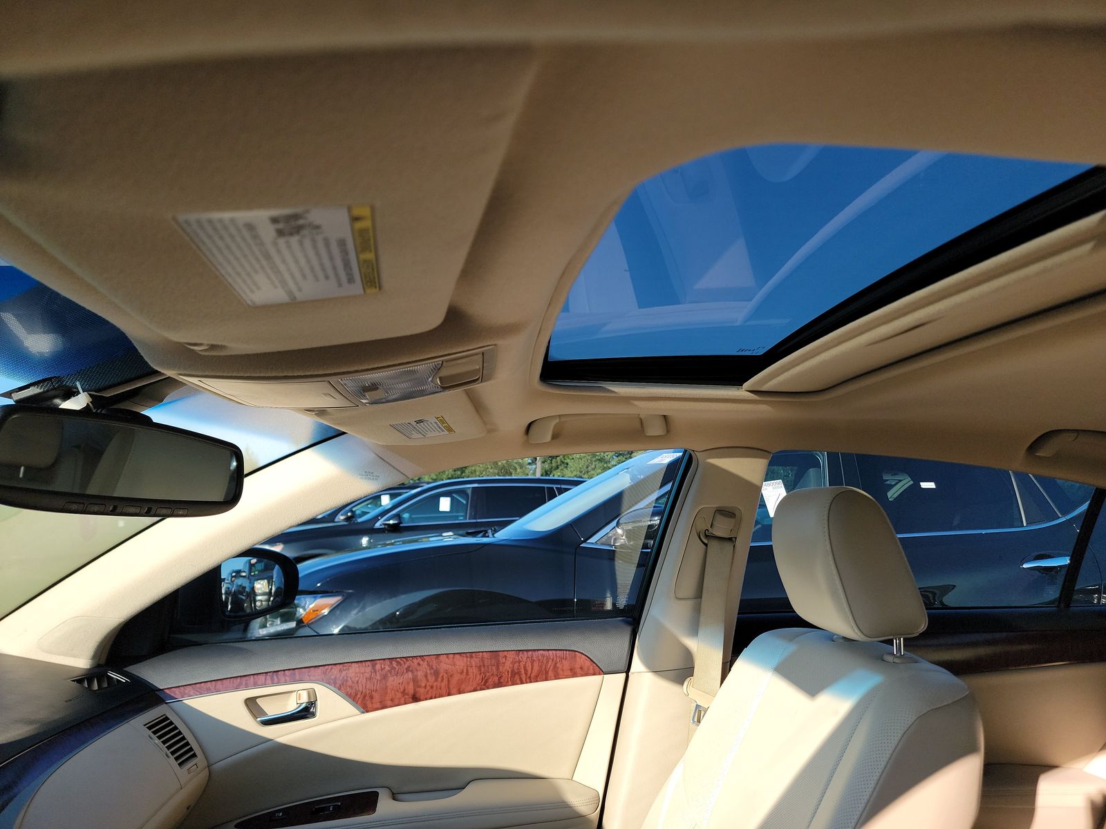 2011 Toyota Avalon Limited FWD